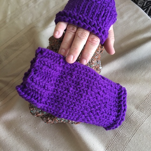 Extra Large Fingerless Gloves - Picture 2 of 8